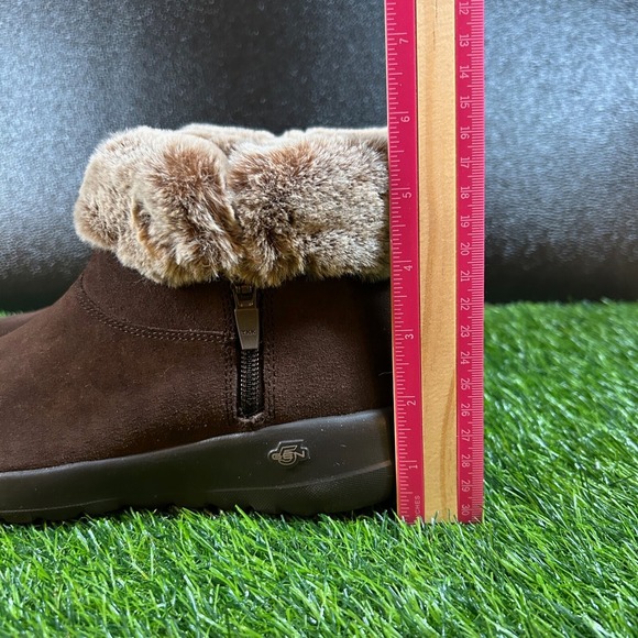 Skechers On The Go Joy Ankle Boots Faux Fur Trim Comfort Cozy Brown Womens 8.5 - Picture 5 of 12